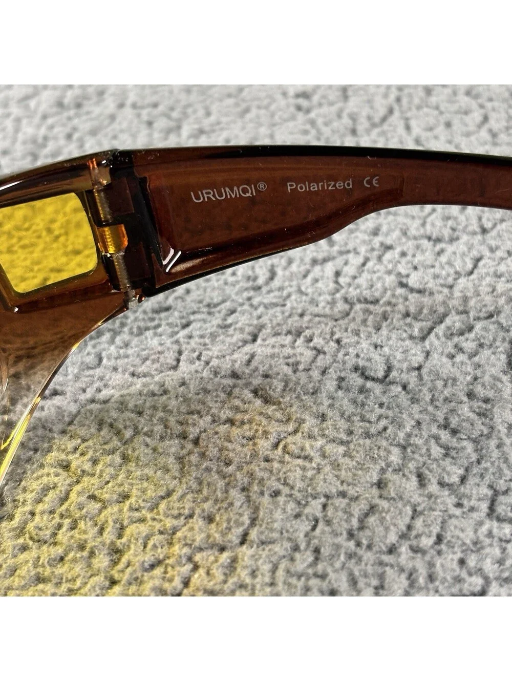 URUMQI Brand Polarized Sunglasses for Men Women UV400 Protection